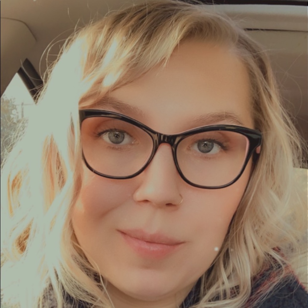 Meet your Posher, Allie